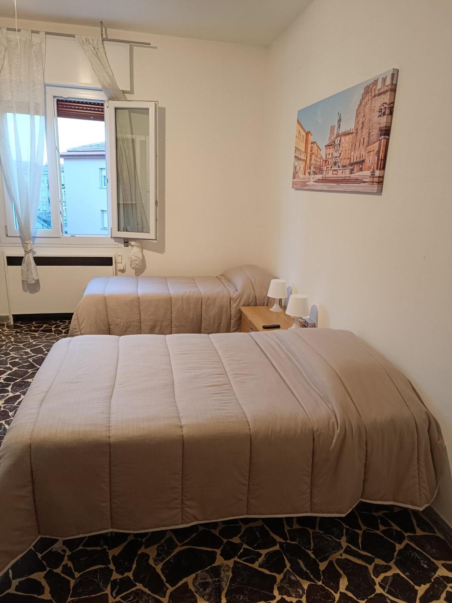 Elegante Appartamento 90 Mq Zona Corticella Fiera Bologna Eksteriør bilde
